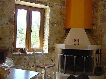 Akros Oreon Small Guest house 4*