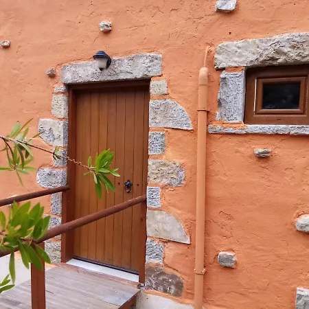Akros Oreon Small Guest house Kato Simi